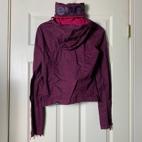 Bench | Light Jacket with Hidden Hood - Small - Picture 2 of 8